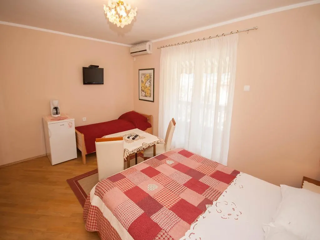 Rooms Nadica Baška
